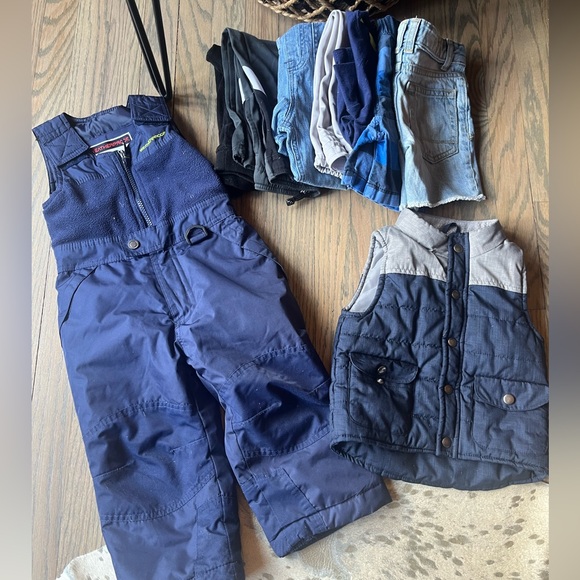 2T Boy Bundle - Picture 1 of 4